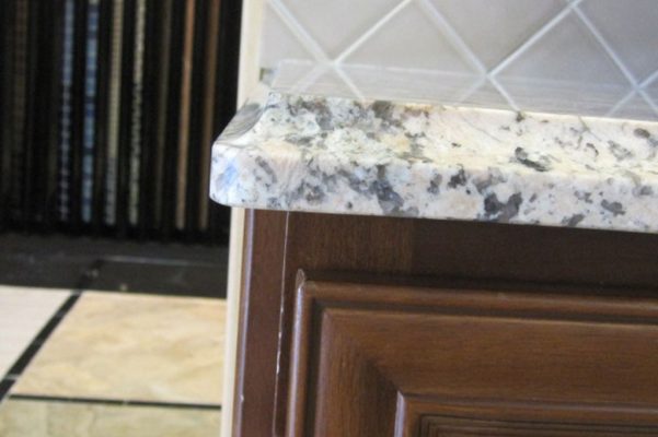 Cove edge countertop profile