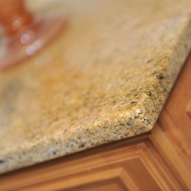 Pencil edging countertop
